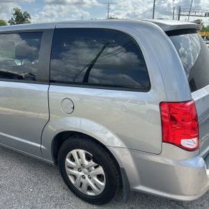 صورة 6 لـ 2019 Dodge GRAND CARAVAN SE
