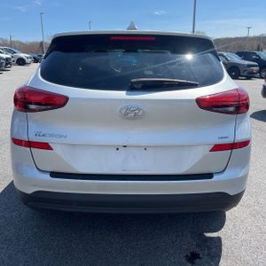 HYUNDAI TUCSON SE - 7