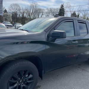 CHEVROLET SILVERADO 1500 CUSTOM - 2