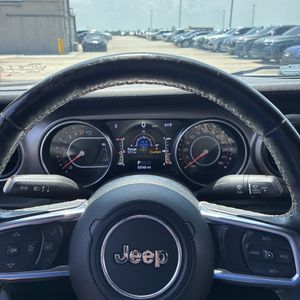 2020 JEEP GLADIATOR SPORT S thumbnail 39