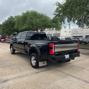 FORD F-350 SUPER DUTY PLATINUM - 4