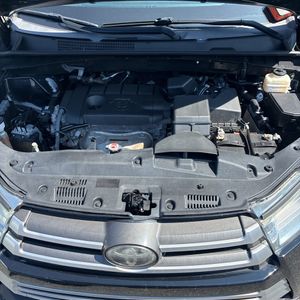 2018 Toyota HIGHLANDER LE thumbnail 44