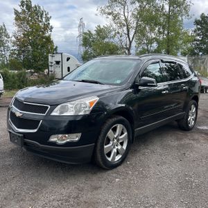 2012 Chevrolet TRAVERSE LT — фото 1