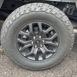 صورة مصغرة 19 لـ 2025 FORD F-150 TREMOR