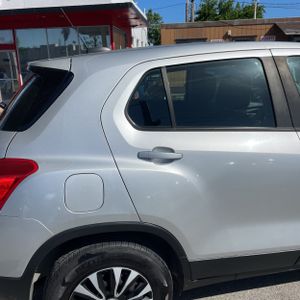 CHEVROLET TRAX LS - 9