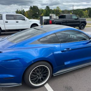 2017 FORD MUSTANG ECOBOOST PREMIUM — фото 9