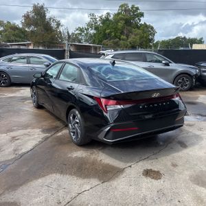 HYUNDAI ELANTRA SEL SPORT - 5