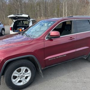 JEEP GRAND CHEROKEE LAREDO - 2