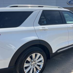 FORD EXPLORER LIMITED - 9