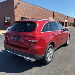 MERCEDES-BENZ GLC - 8