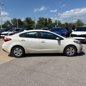 KIA FORTE - 10