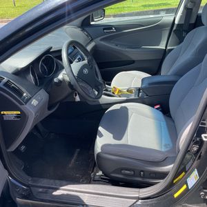 2013 Hyundai SONATA GLS — миниатюра 31