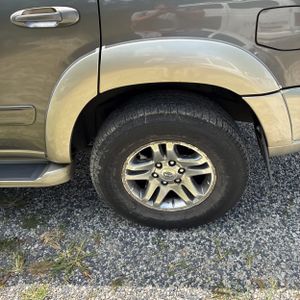 صورة مصغرة 16 لـ 2004 Toyota SEQUOIA SR5