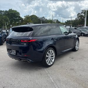 2023 LAND Rover RANGE ROVER SPORT P400 DYNAMIC SE — фото 8