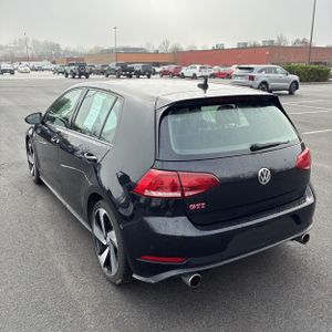 VOLKSWAGEN GOLF GTI SE - 3