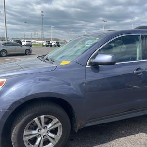 CHEVROLET EQUINOX LT - 2