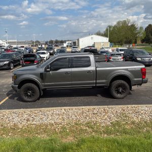 FORD F-250 SUPER DUTY LARIAT - 3