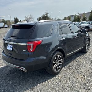 FORD EXPLORER PLATINUM - 8