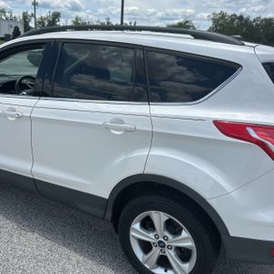 FORD ESCAPE SE - 6