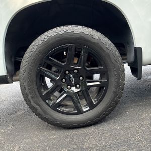2023 Chevrolet SILVERADO 1500 RST 照片 19