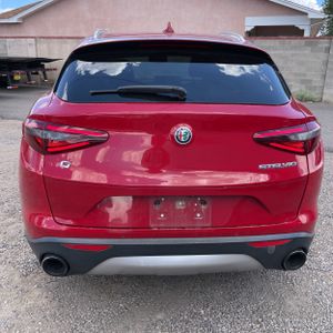 صورة 7 لـ 2018 ALFA Romeo STELVIO BASE