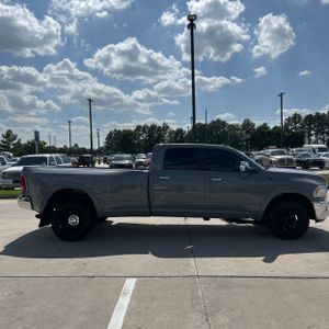 2017 RAM 3500 LARAMIE — фото 10