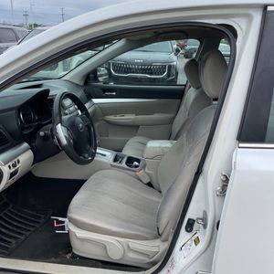 صورة مصغرة 32 لـ 2013 Subaru OUTBACK 2.5I