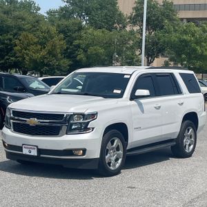 2019 Chevrolet TAHOE LT — фото 1