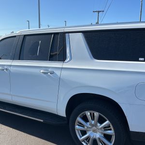 CHEVROLET SUBURBAN HIGH COUNTRY - 6