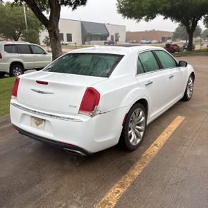CHRYSLER 300 LIMITED - 8