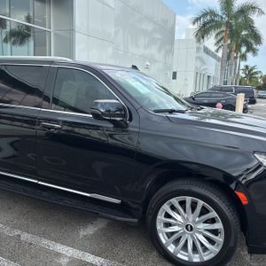صورة مصغرة 13 لـ 2023 Cadillac ESCALADE ESV LUXURY