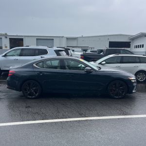 صورة 10 لـ 2023 Genesis G70 3.3T STANDARD