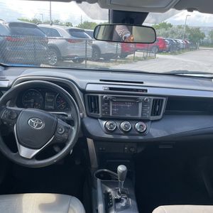 2017 Toyota RAV4 LE 缩略图 35