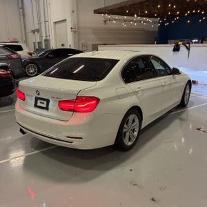 BMW 3 SERIES 330I - 8