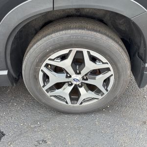 صورة مصغرة 18 لـ 2023 Subaru FORESTER PREMIUM