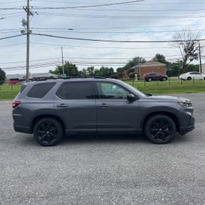 2025 Honda PILOT BLACK EDITION — фото 10