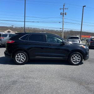 FORD EDGE SEL - 10