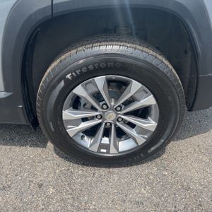 2025 Chevrolet EQUINOX LT — миниатюра 18