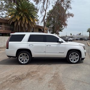 CADILLAC ESCALADE PREMIUM LUXURY - 10