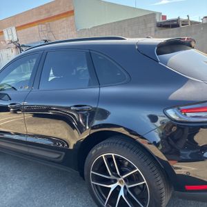 2022 Porsche MACAN BASE — фото 6