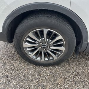 2022 Lincoln NAUTILUS STANDARD 缩略图 19