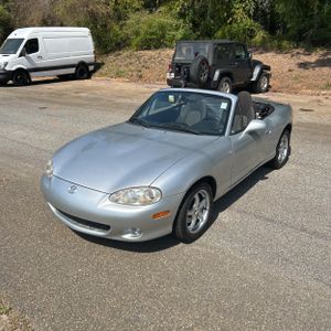 MAZDA MX-5 MIATA BASE - 1
