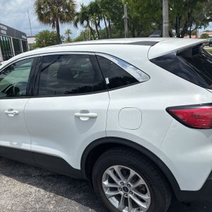 FORD ESCAPE SE - 6