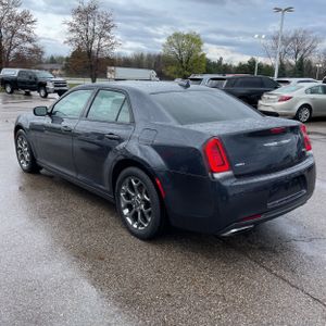 CHRYSLER 300 S - 4