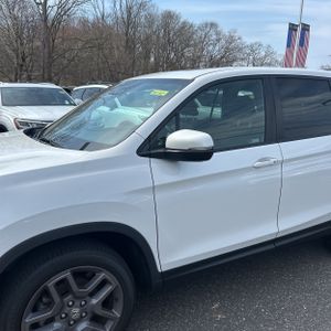 HONDA PASSPORT EX-L - 2