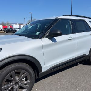 FORD EXPLORER ACTIVE - 2
