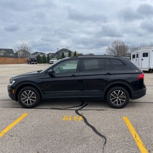 VOLKSWAGEN TIGUAN S 4MOTION - 3