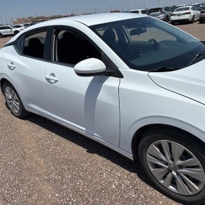 صورة مصغرة 13 لـ 2022 Nissan SENTRA S