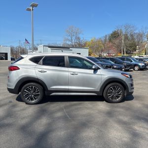 HYUNDAI TUCSON SEL - 10