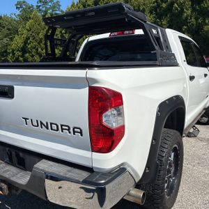 2018 Toyota TUNDRA SR5 照片 9